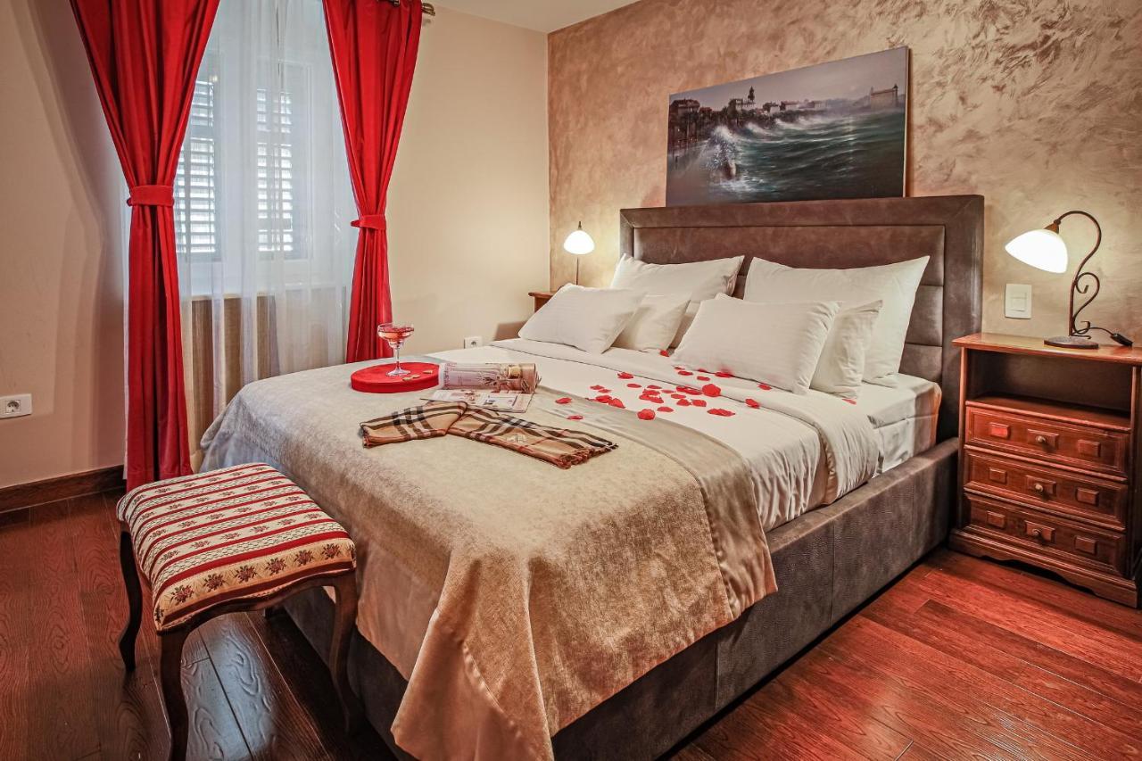 Theatre Luxury 4* Split