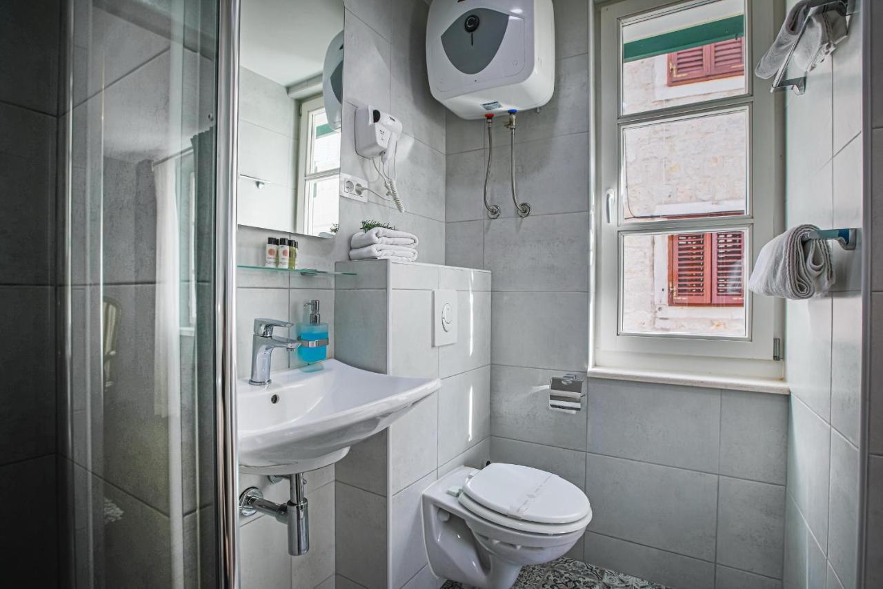 Theatre Luxury 4* Split