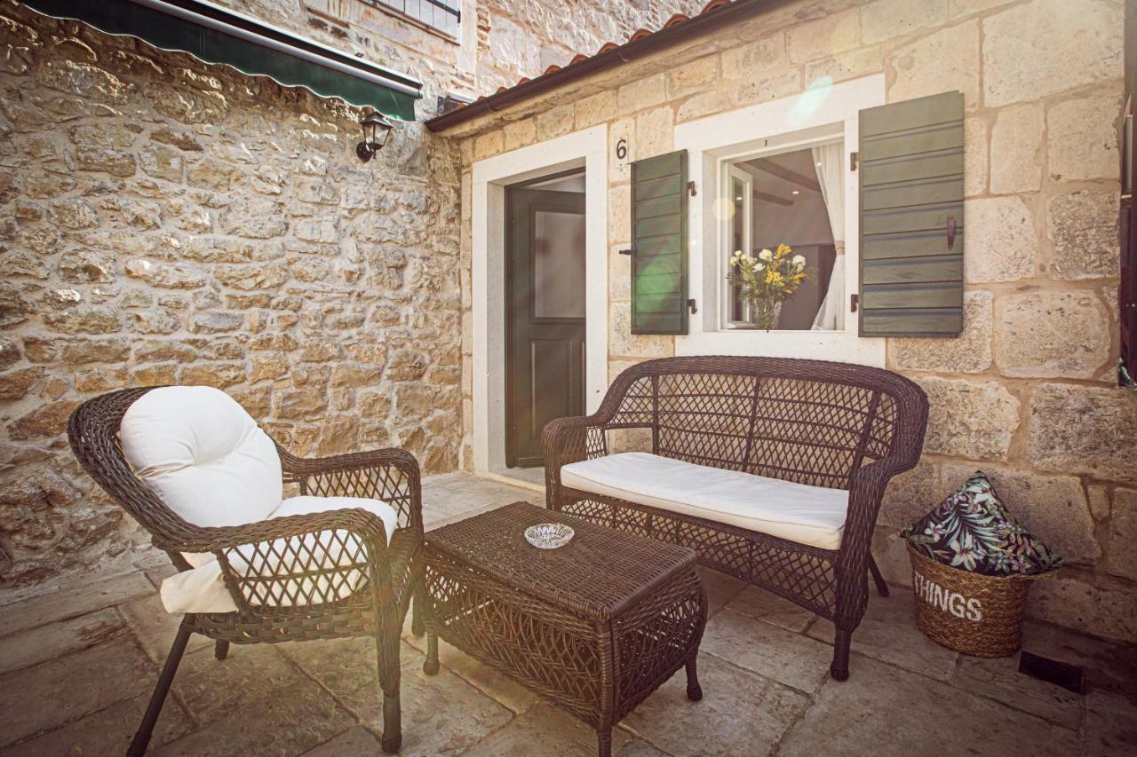 Theatre Luxury Bed & Breakfast Split